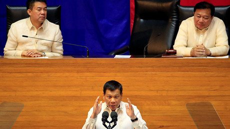 Duterte vows ‘jail or hell’ for addicts & dealers in war on drugs