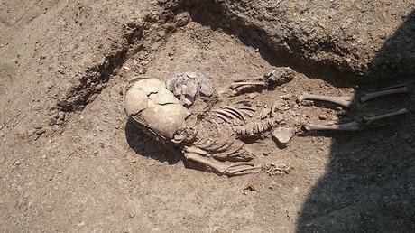 ‘Alien fossil’ mystery: Age, origin & bizarre mutations of baffling 5-inch skeleton revealed