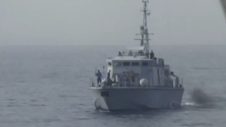 Libyan coast guard 'threatens to shoot’ NGO rescuing migrants (VIDEO)