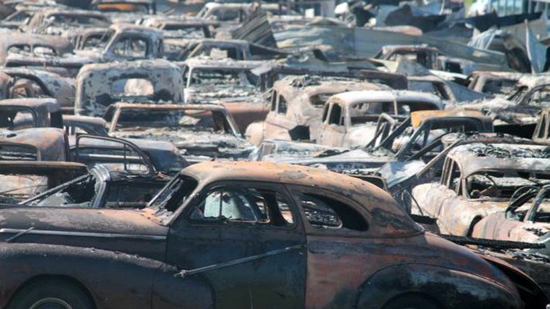 150 classic cars wrecked in massive Illinois blaze (PHOTOS)