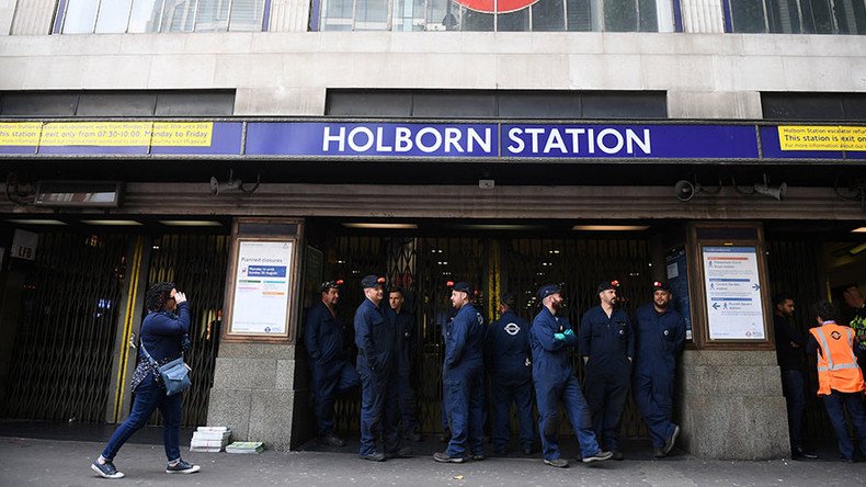 London's Holborn Tube station evacuated after loud bang, smoke fills platform 
