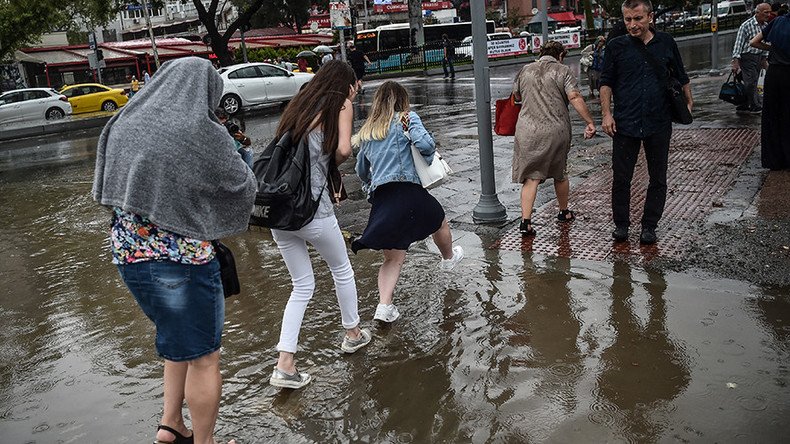 ‘Turkey is not ready for this’: Istanbul battered by 3rd mega-storm this summer (VIDEOS)