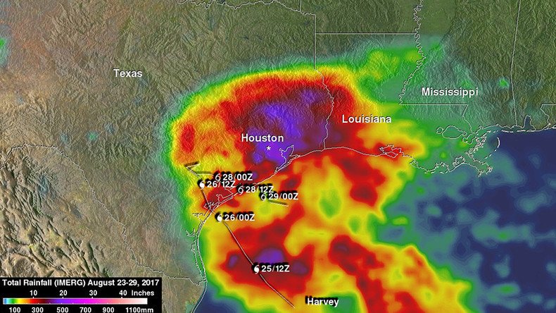 Harvey makes 3rd landfall, strikes Louisiana coast for 1st time (PHOTO, VIDEOS)