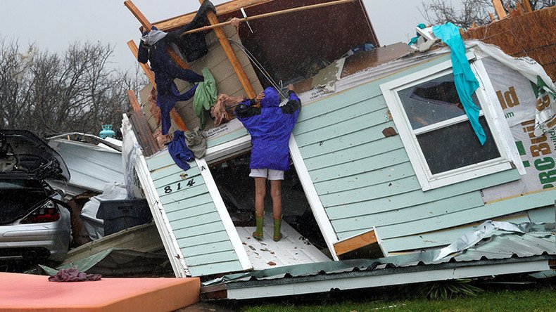 Hurricane Harvey: Tales of heartache & heroism in Texas