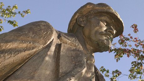 ‘Russophobic gesture’: Communists denounce plans to remove Seattle Lenin statue