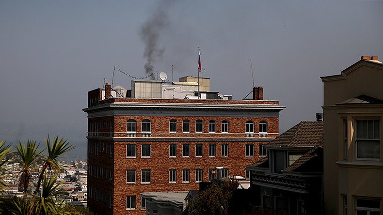 Wild theories & hot takes: Smoke from Russian consulate in SF causes Twitter frenzy