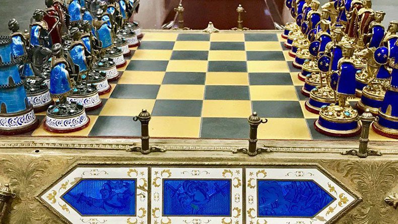 US returns Saddam Hussein’s stolen antique chessboard (PHOTOS)