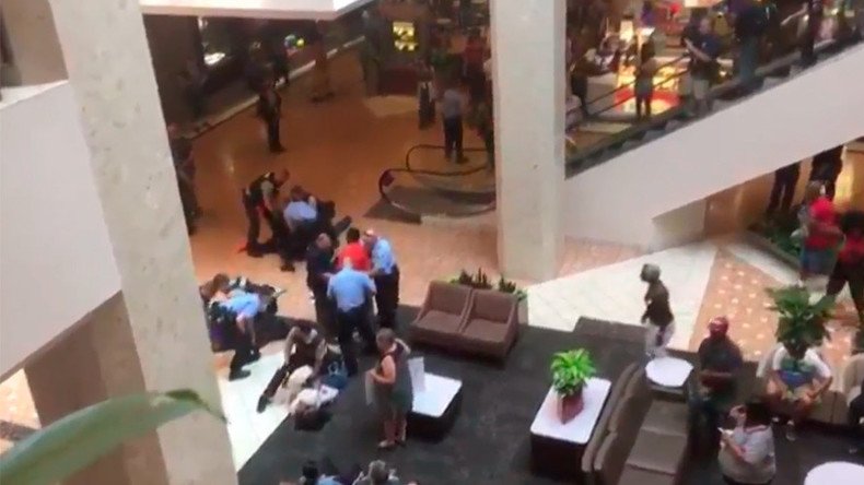 22 arrested in fresh St. Louis mall protests after ex-cop acquitted in black man’s killing (VIDEO)