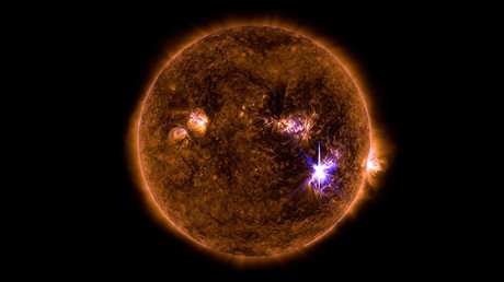 Monster belches: Sun produces most powerful solar flare in over decade (PHOTOS)