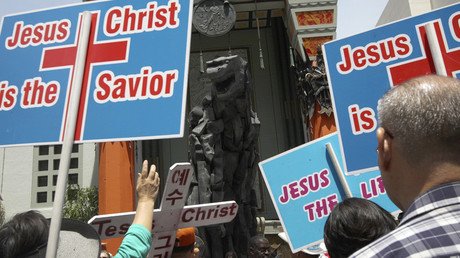 White Christians a minority in US, study finds 