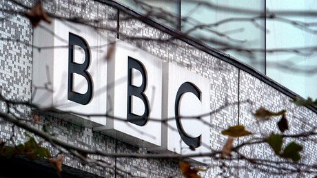 Bullied BBC? Alternative media returns fire on claims it’s waging ‘war’ on the corporation