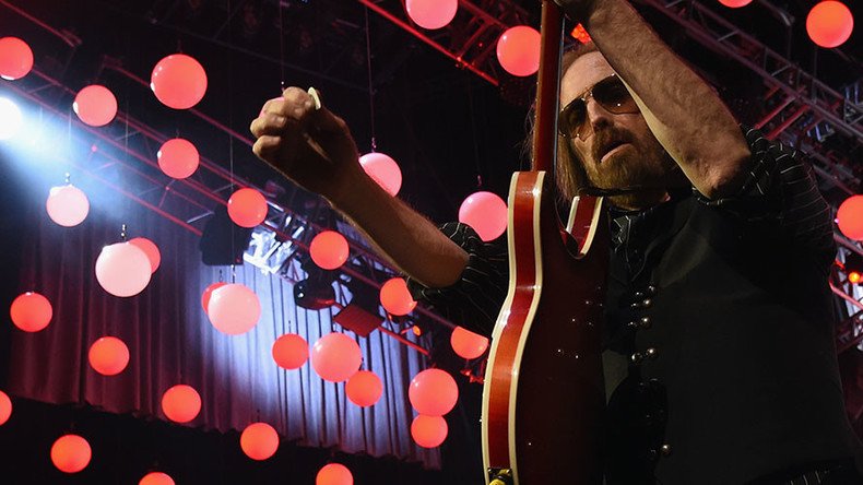 Tom Petty dies of heart attack at 66 – manager 