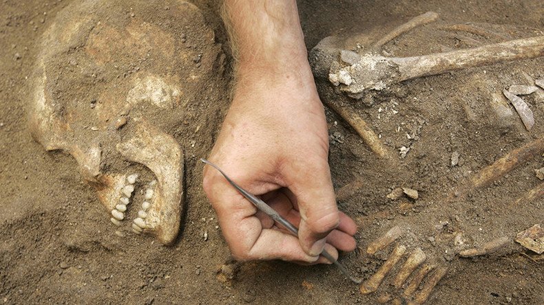 4,500yo ‘fashionable’ male skeleton wearing jewelry found in Turkey