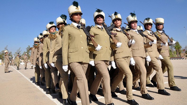 On guard: New batch of female students graduates from Syria’s military college (VIDEO)