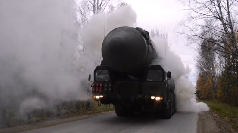 Russian military scrambles ‘Yars’ ICBM launchers during war games (VIDEO)