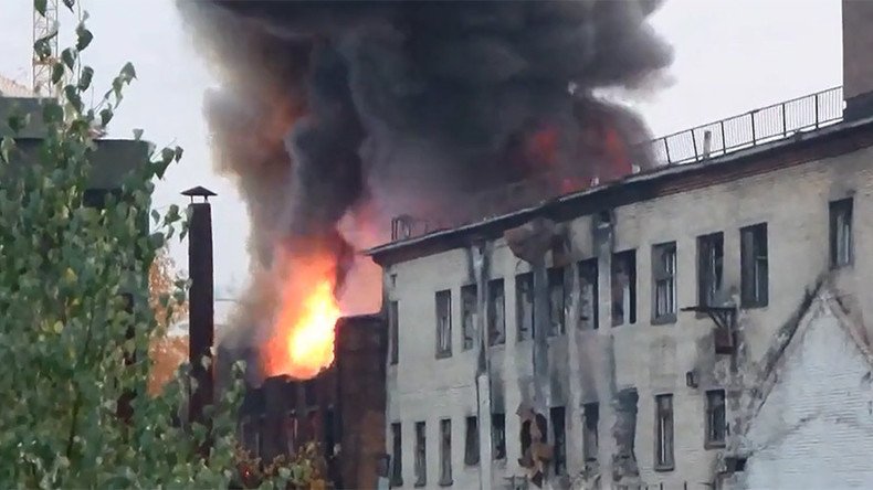 Massive fire erupts at abandoned Moscow factory (PHOTOS, VIDEO)