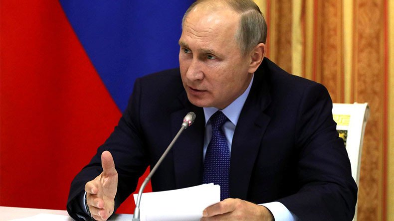 Putin extends decree of salary cuts for himself, other top Russian officials