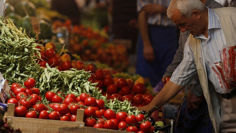 Russia eases Turkish tomato import ban