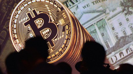 Bitcoin surges to over $6,000 to set new record for 2 weeks in a row