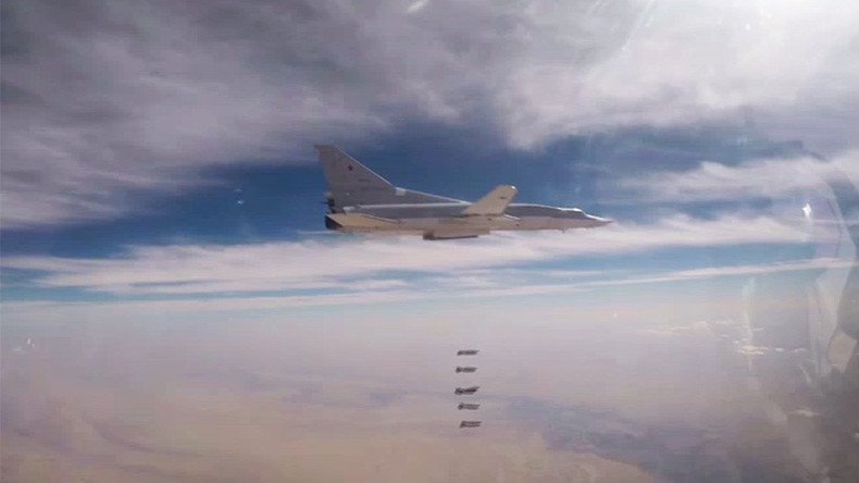 Russian long-range bombers destroy militant outposts, depots in Syria (VIDEO)