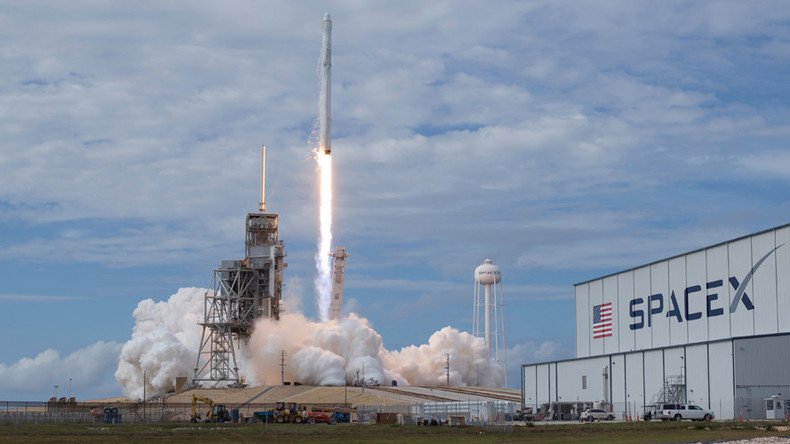 SpaceX rocket engine explodes during test, probe launched
