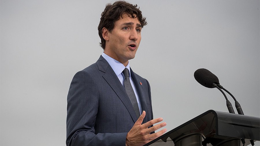 Trudeau press conference ambushed by pipeline protesters (VIDEO)