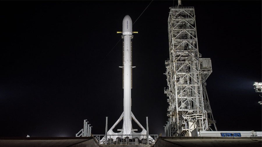 SpaceX pulls plug on top-secret US govt payload over mystery safety fears