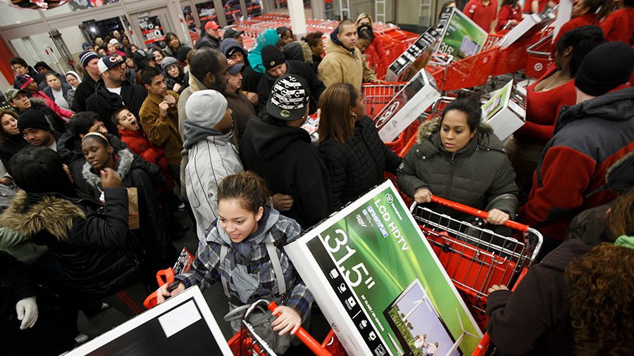 Police go undercover on Black Friday to curb violence & theft across US