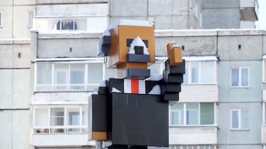 Minecraft-style Lenin monument unveiled in Siberian city (VIDEO)