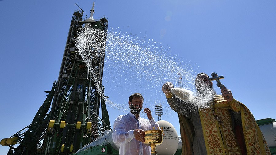 ‘Poor quality service’: Russian priest mocks archbishop who blessed failed rocket launch