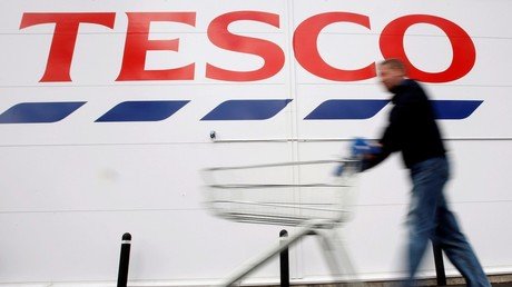 Tesco Christmas advert featuring Muslim family stirs Twitter anger (VIDEO)