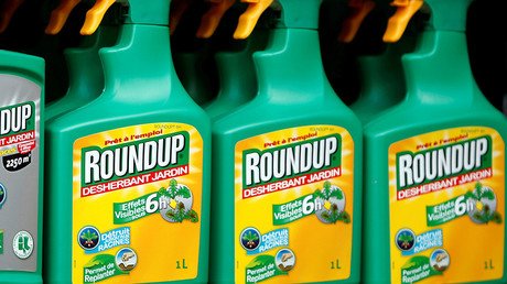 Monsanto sues California over weed killer cancer warnings