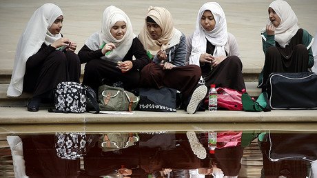 No parallel societies: Austria wants headscarf ban in kindergartens and primary schools