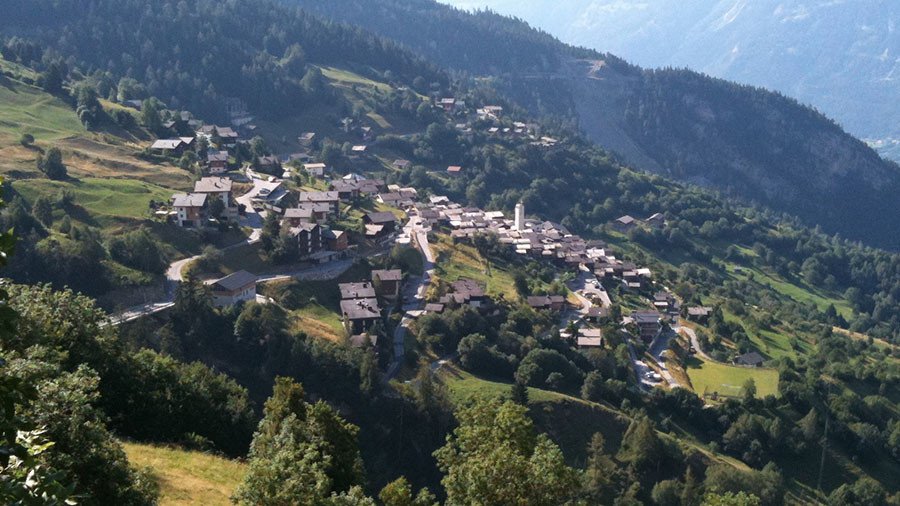 Move, invest, get $25,000 each: Swiss Alpine village votes for grants to settlers