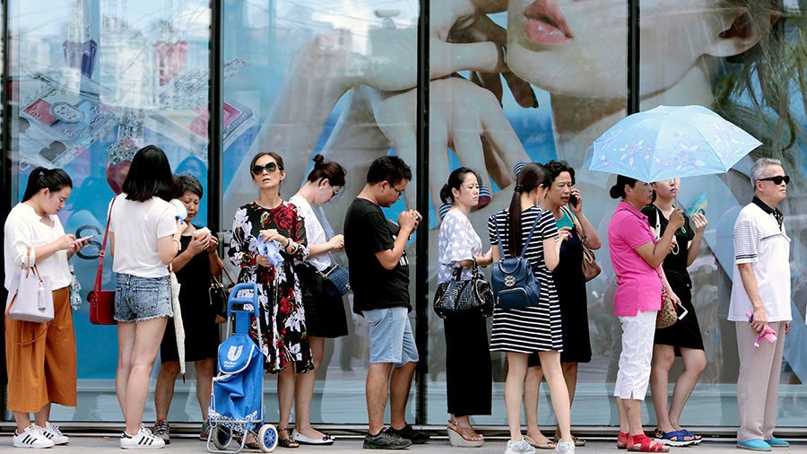 China may top US as the world’s biggest consumer by 2022