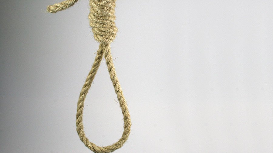Mini-gallows for Merkel, Gabriel allowed to be sold in Germany