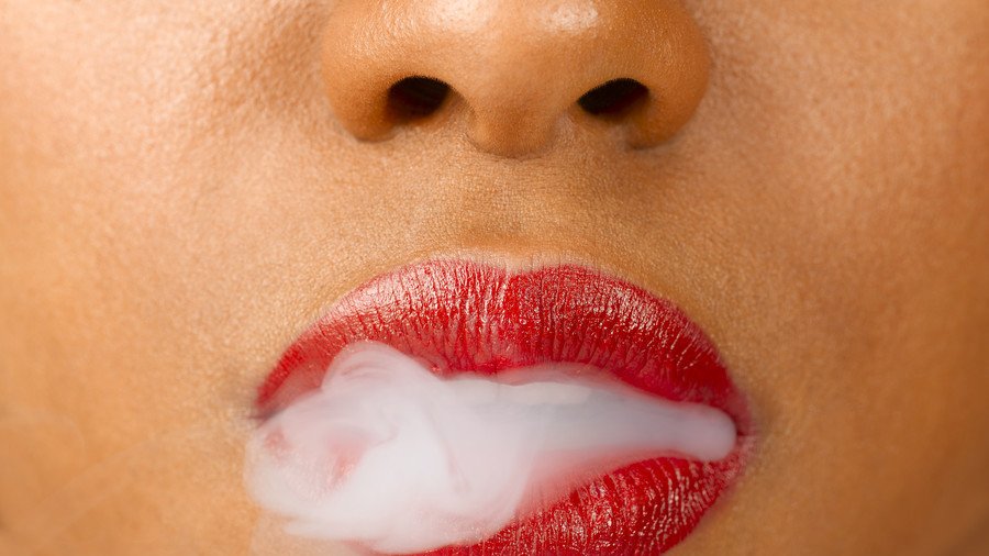 Smoking is bad for your love life, study suggests