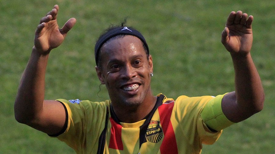Ron-ing for office - World Cup winner Ronaldinho announces political career