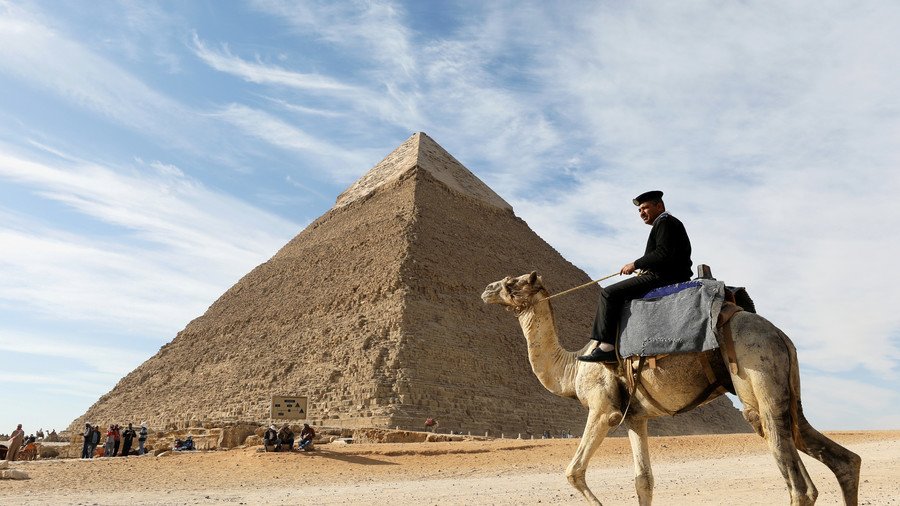 Will robotic blimp give up secrets to Great Pyramid of Giza?