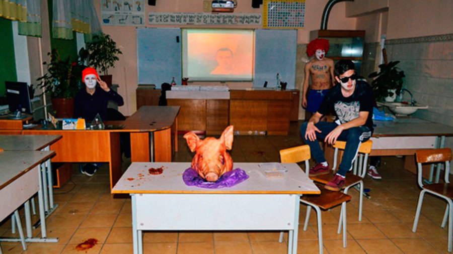 Wild party with pig’s head & pentagrams spells trouble for prestigious Russian school (PHOTO, VIDEO)