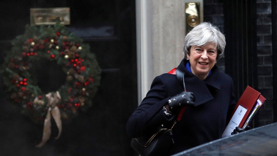 Christmas comes early for May as she lands PMQs zinger on Corbyn (VIDEO)