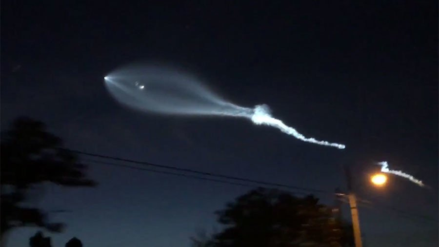 SpaceX launch stirs alien UFO fears in California, Arizona (VIDEOS ...