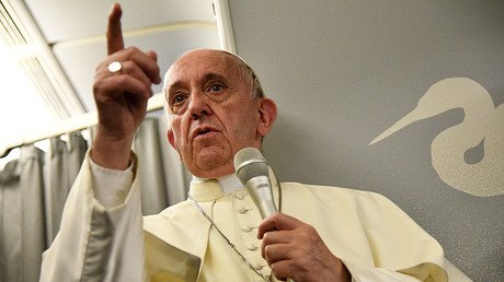 Pope Francis joins flight attendants in mile high matrimony