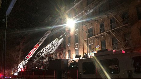 Fire crews battle 3-alarm blaze in Brooklyn, 3 firefighters hurt