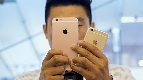 Apple facing legal battle in Russia over slowing down older iPhones