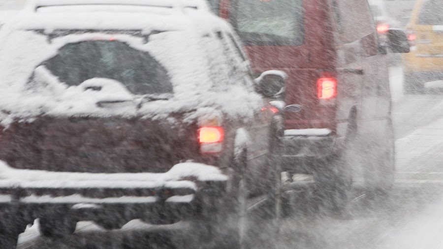 1 killed in huge car pileup in New York snowstorm (VIDEO)