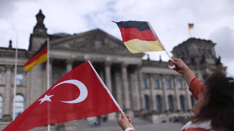 Ankara tries to bury the hatchet with Berlin as Turkish-US ties disintegrate