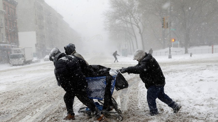 ‘Bomb cyclone’ kills 22, leaves frozen wake of destruction (PHOTOS, VIDEOS)