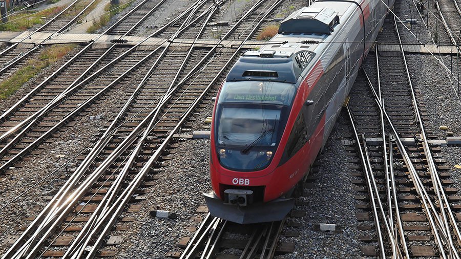 Trains halted after bomb alert in Austria’s Salzburg