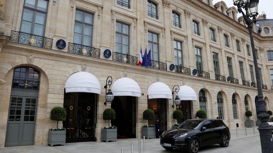 Paris police chase ax-wielding gang after multi-million euro Ritz ...